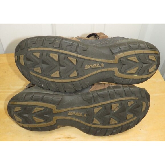Mens Teva Forebay Hiking Sandals S/N 4157 Brown Outdoors Fisherman Size 9.5